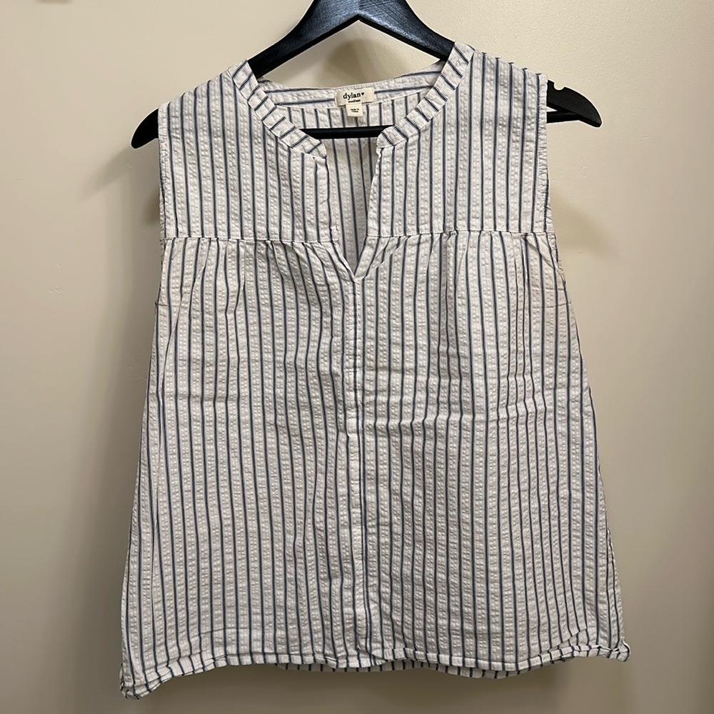 Dylan white with blue stripe pique summer sleeveless casual cotton top, Medium